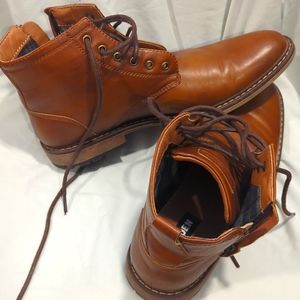 Madden high ankle boots with zipper, 7.5 inches, Tan color